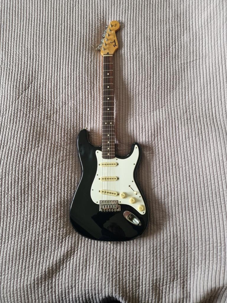 Fender Squier Stratocaster Mexico - Zwart, Muziek en Instrumenten, Ophalen of Verzenden, Gebruikt, Solid body, Fender