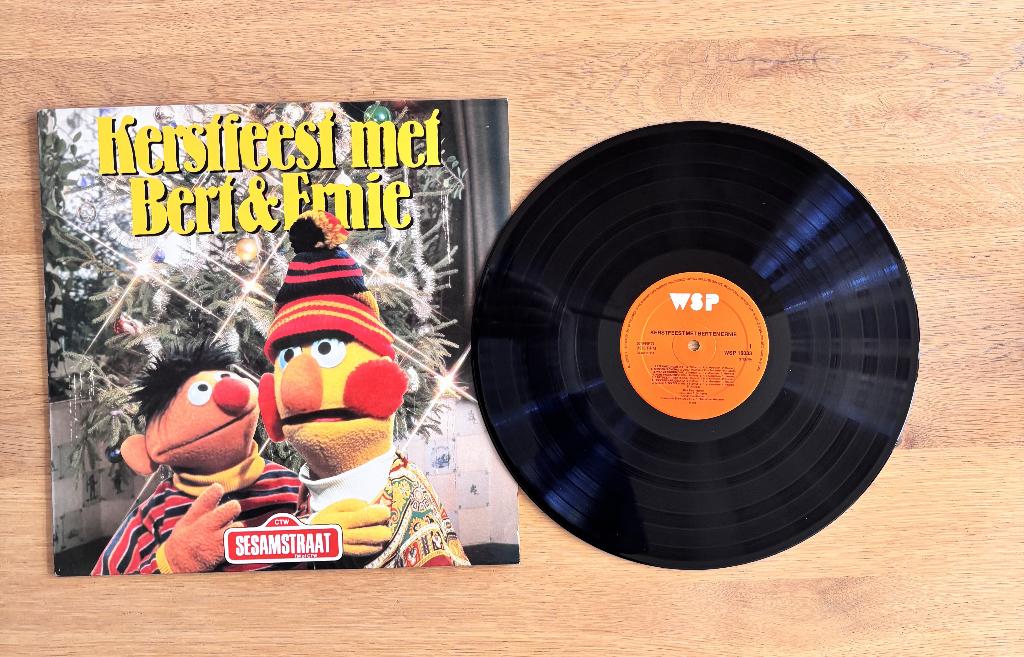 Bert & Ernie –Kerstfeest Met Bert & Ernie (1984): WSP 16033, Ophalen of Verzenden, Gebruikt, 12 inch, Levenslied of Smartlap
