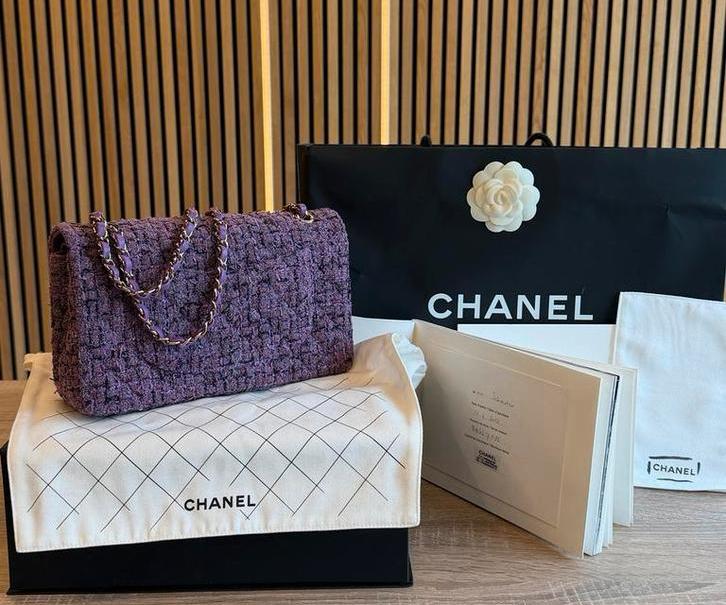Chanel Classic Flap Bag 11.12 Purple Black Tweed, Schoudertasje, Paars, Zo goed als nieuw, Chanel