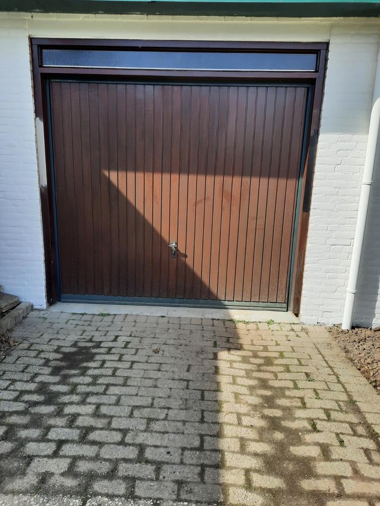 Houten garagedeur, Gebruikt, Garagedeur, Ophalen of Verzenden, 120 cm of meer