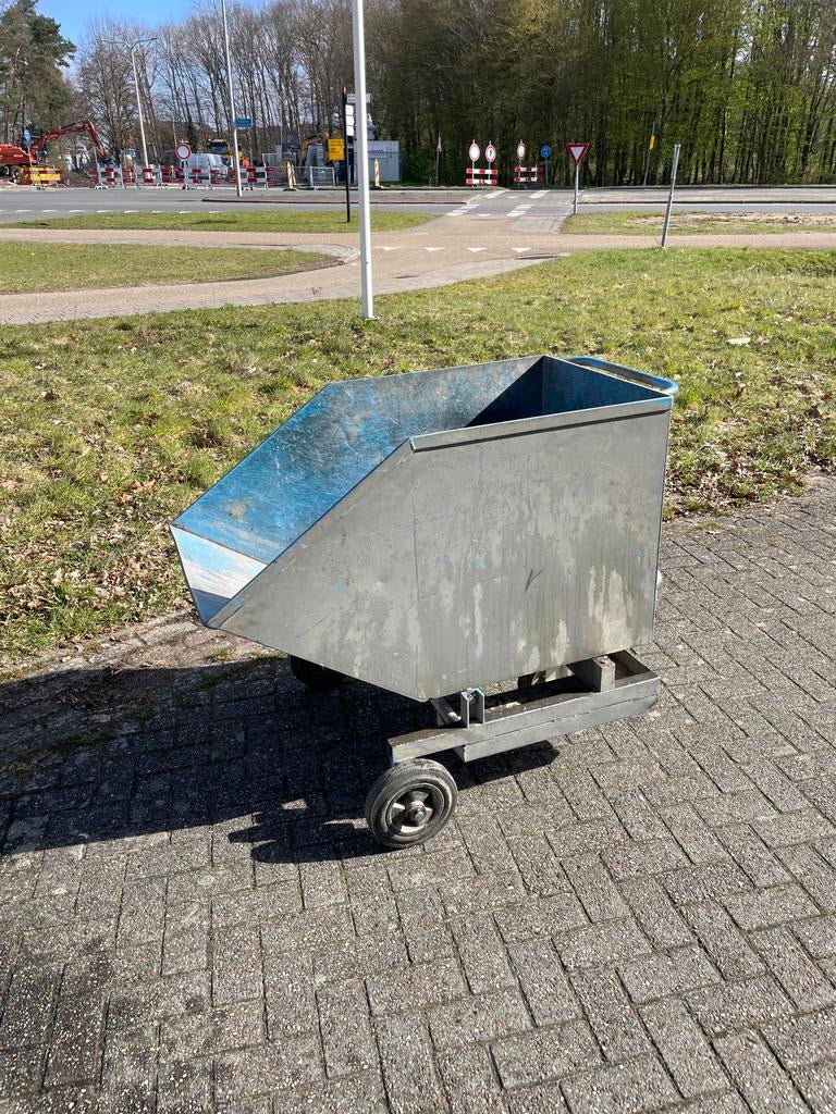 kantelbak op wielen - Ideaal voor de werkplaats kiepfunctie, Ophalen