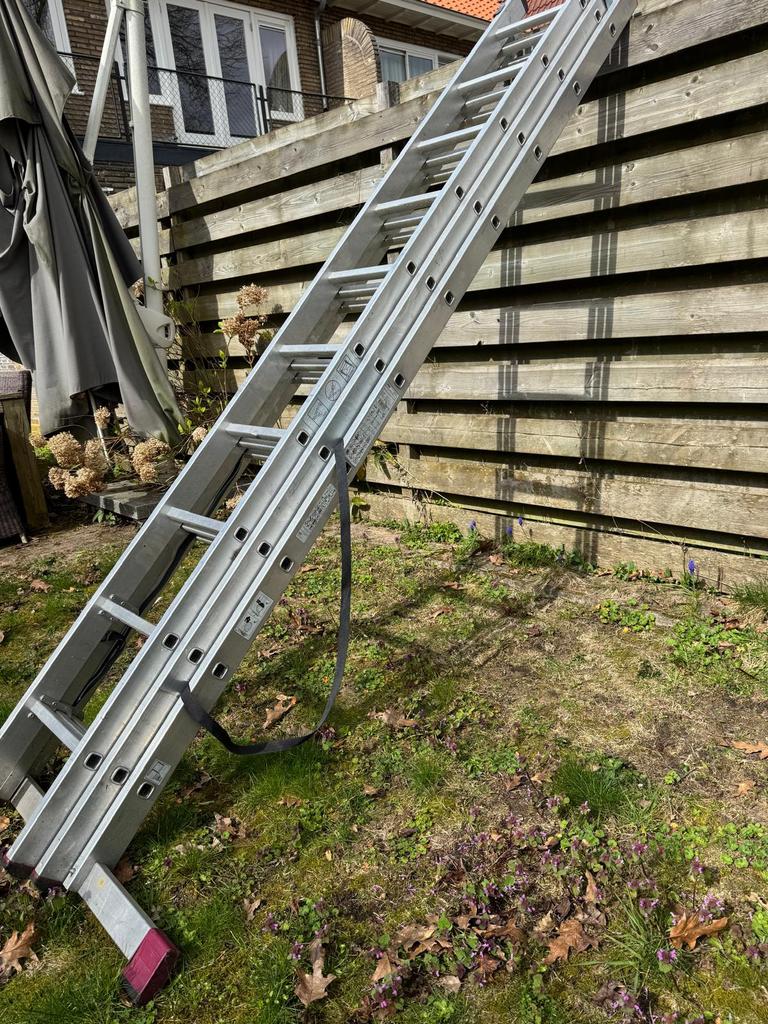 3 delige ladder Aluminum, Ophalen, Gebruikt, Ladder, Opvouwbaar of Inschuifbaar
