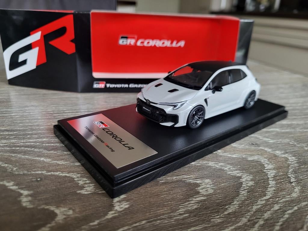 Toyota Corolla GR schaal 1:43, Hobby en Vrije tijd, Modelauto's | 1:43, Ophalen of Verzenden, Zo goed als nieuw, Auto, Overige merken
