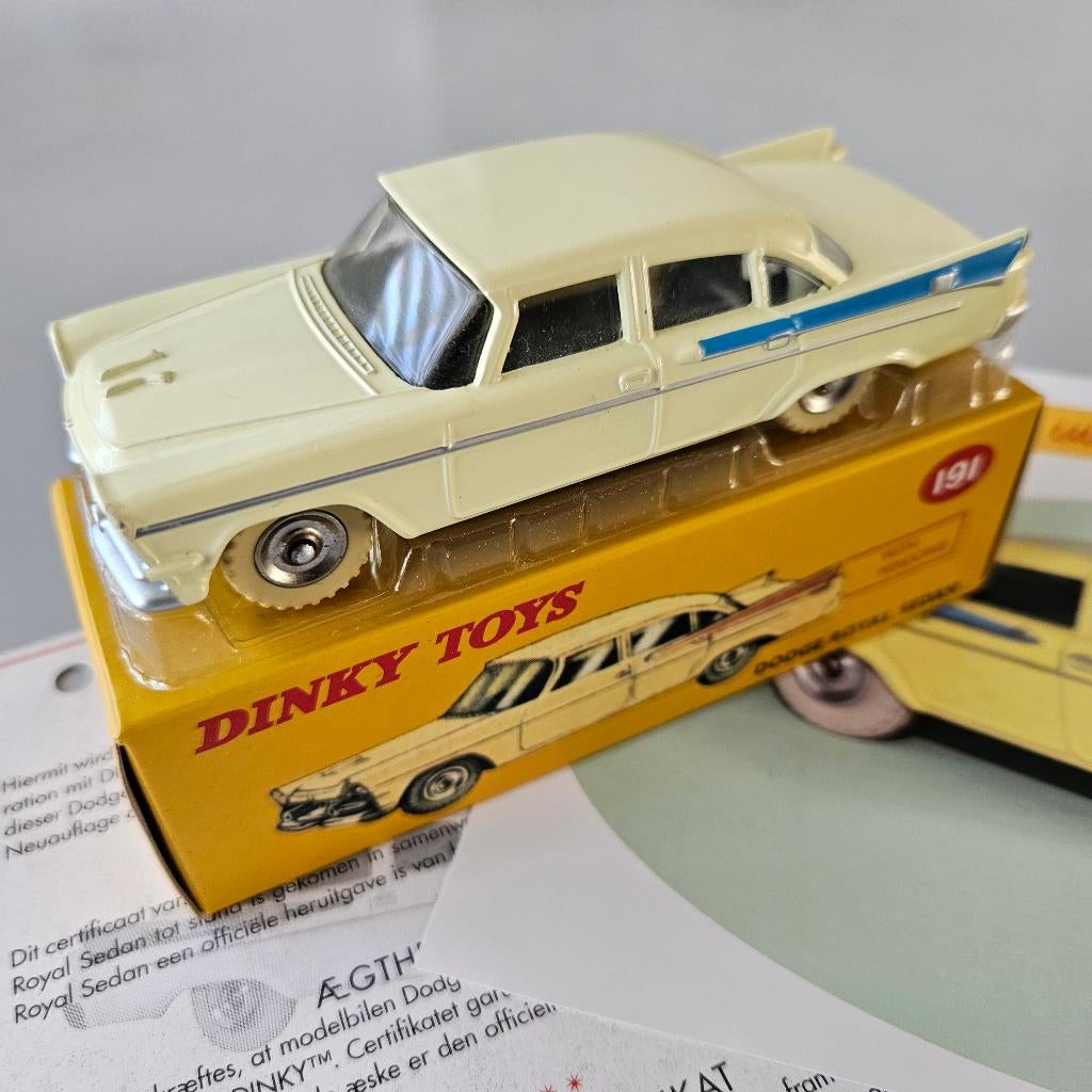 1/43 METAL DINKY TOYS STUDEBAKER  COMMANDER  Réedition DE AGOSTINI
