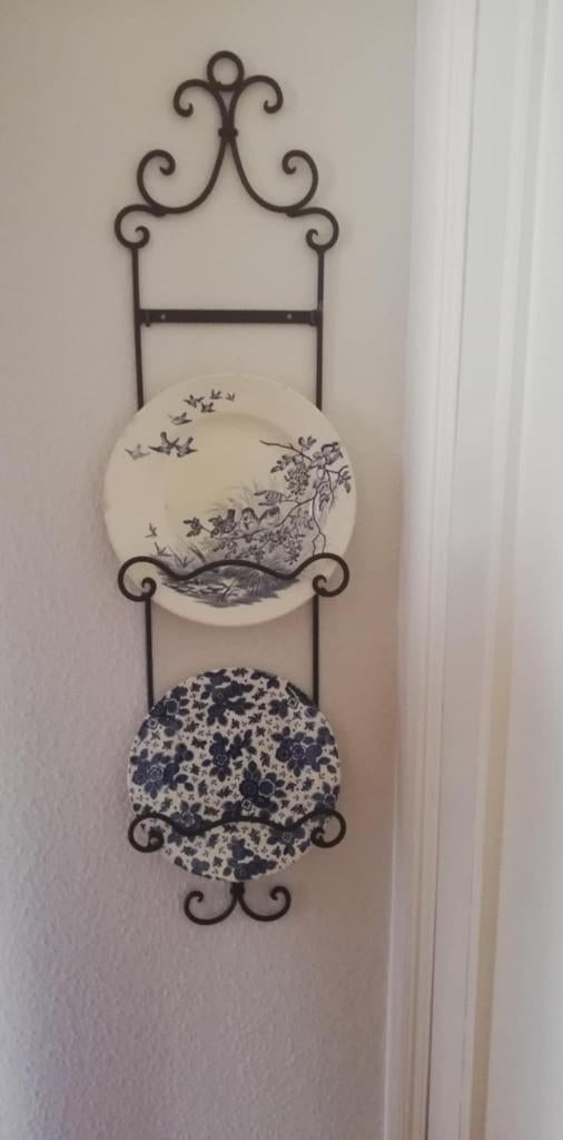 Bordenrek, van metaal, Ophalen