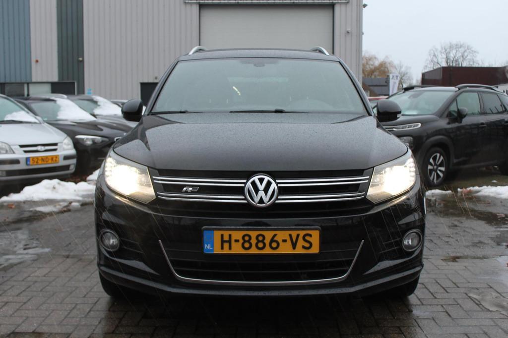Volkswagen Tiguan 1.4 TSI R-line Edition 160PK Navi Cruise L, Voorwielaandrijving, Euro 5, Zwart, 4 cilinders