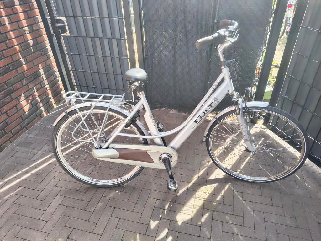 Cult dmaesfiets, Fietsen en Brommers, Fietsen | Meisjes, Ophalen, Gebruikt, Overige merken, Versnellingen