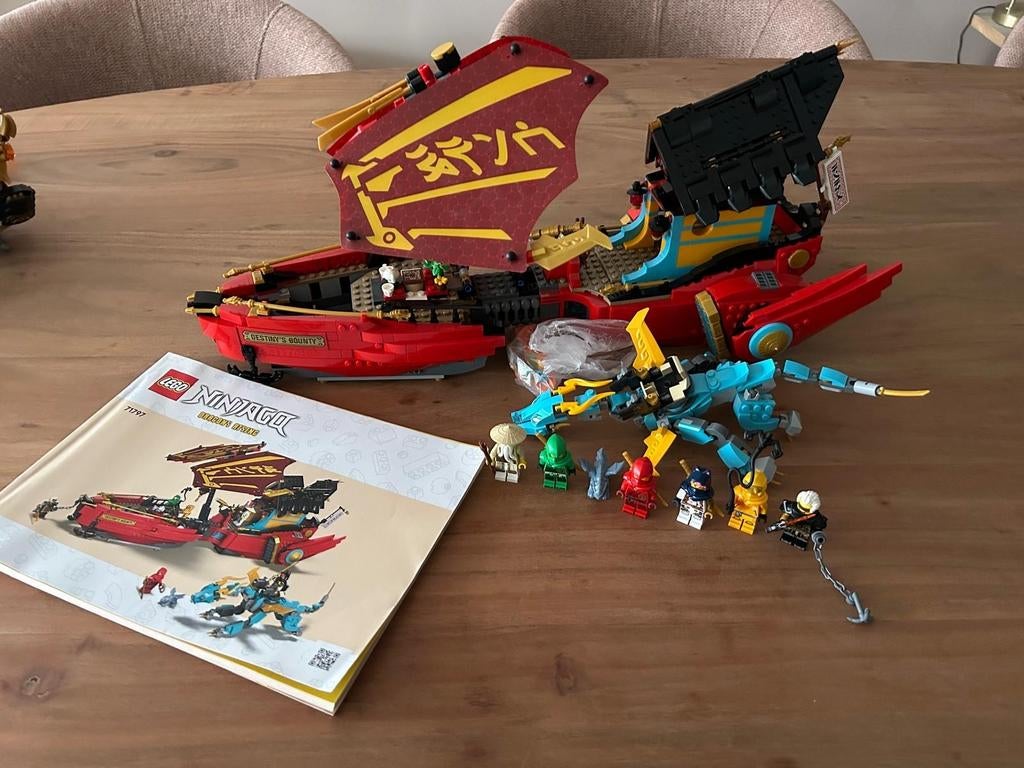 Lego Ninjago 71797 Destiny's bounty, Ophalen, Zo goed als nieuw