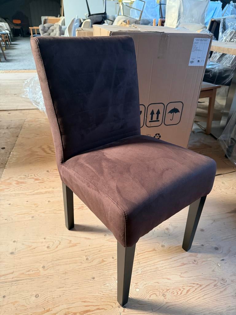 14 Nieuwe Alcantara Stoelen - Horeca/Thuis, Bruin, Nieuw, Ophalen of Verzenden, Stof