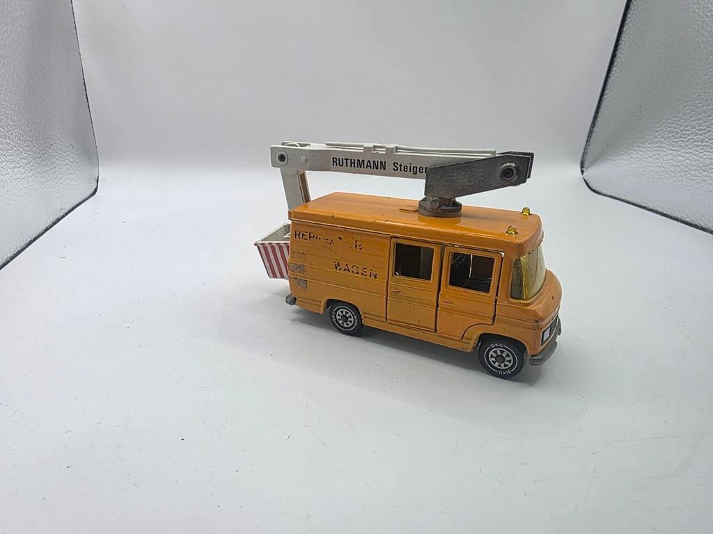 Mercedes hoogwerker, Ophalen of Verzenden, Zo goed als nieuw, Bus of Vrachtwagen, Wsi