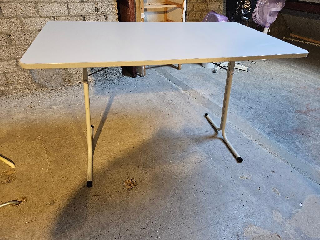 campingtafeltje, Caravans en Kamperen, Ophalen, Gebruikt, Campingtafel