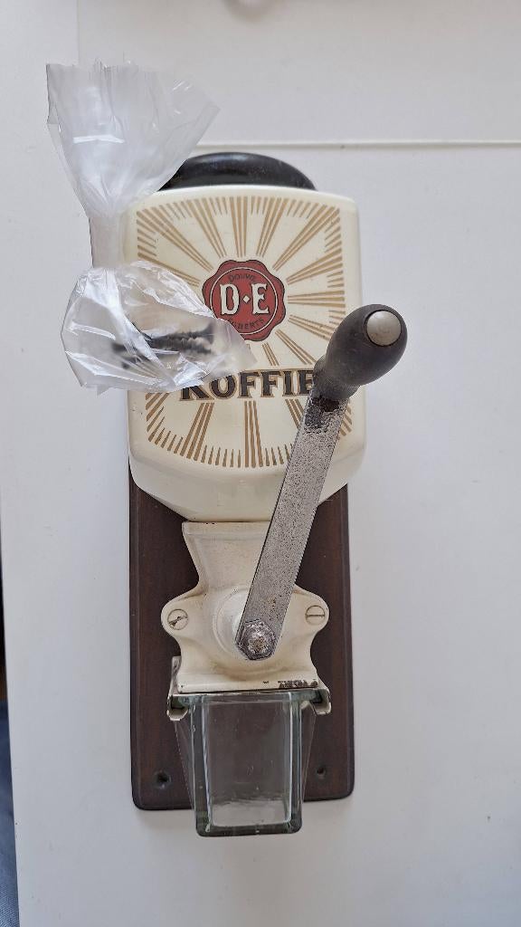 DE nostalgische koffiemolen, Ophalen, Minder dan 50 cm, Gebruikt, Bruin