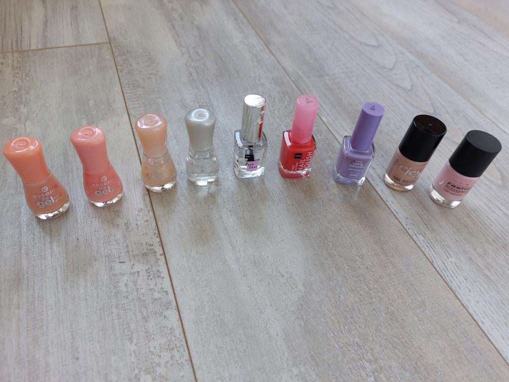 Nagel lak diverse kleuren, Overige kleuren, Ophalen of Verzenden, Zo goed als nieuw, Handen en Nagels