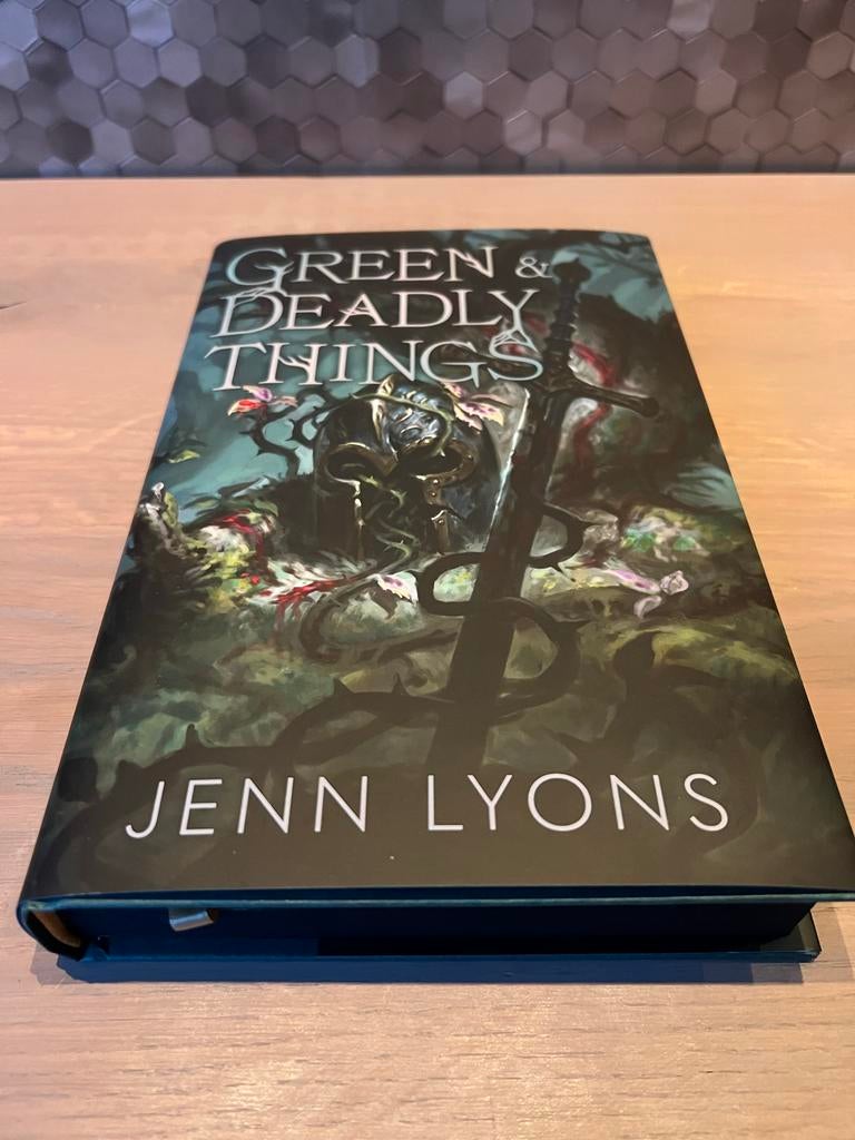 Green & Deadly Things - Jenn Lyons - Special Edition, Ophalen of Verzenden, Nieuw