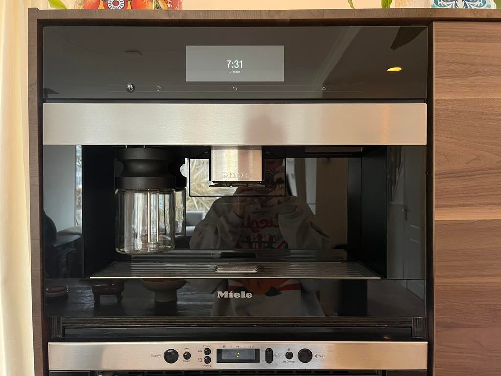 Miele inbouw koffiezetapparaat, Ophalen, Zo goed als nieuw, Koffiemachine