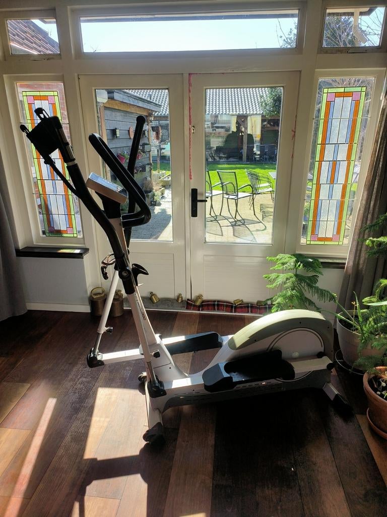 Sportsline Crosstrainer 13.9 - Zo goed als nieuw, Sport en Fitness, Fitnessapparatuur, Ophalen, Zo goed als nieuw, Crosstrainer