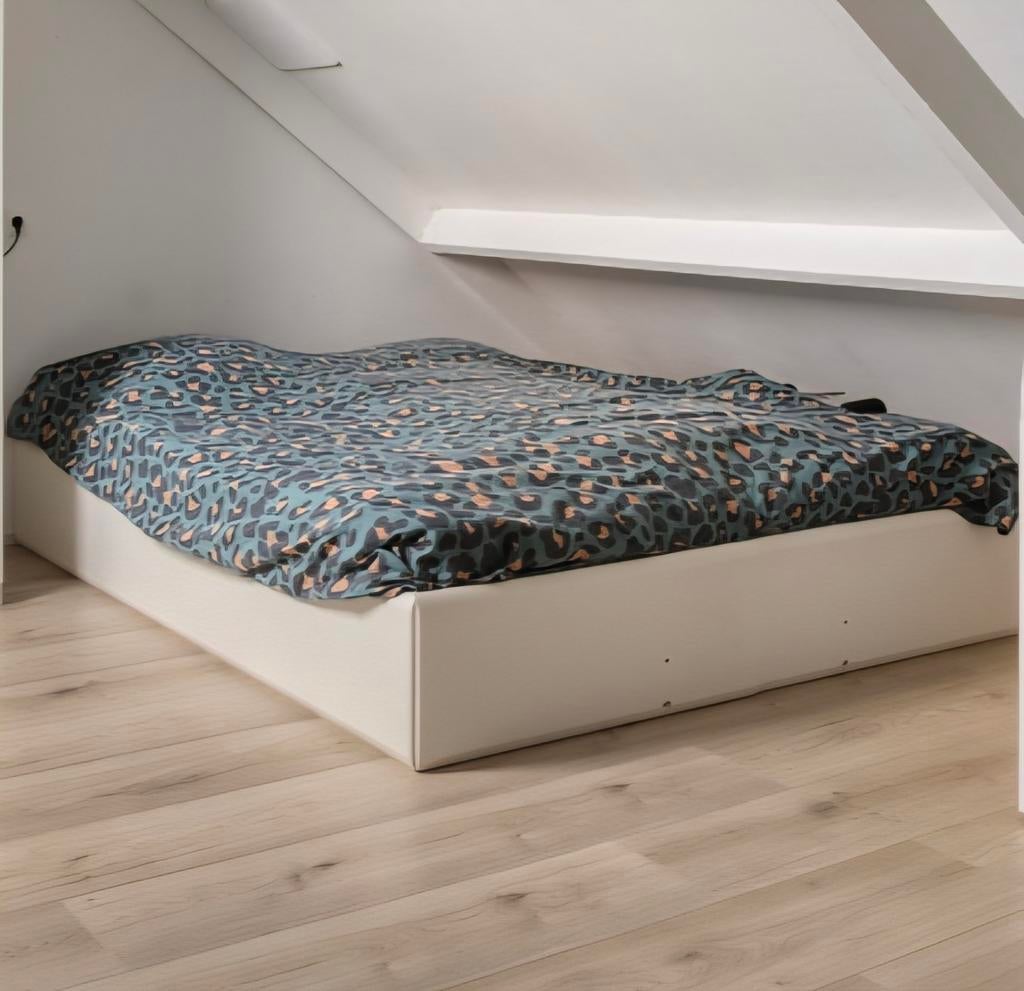 Tweepersoonsbed met Tempur matrassen, Wit, Tweepersoons, Ophalen of Verzenden, Zo goed als nieuw