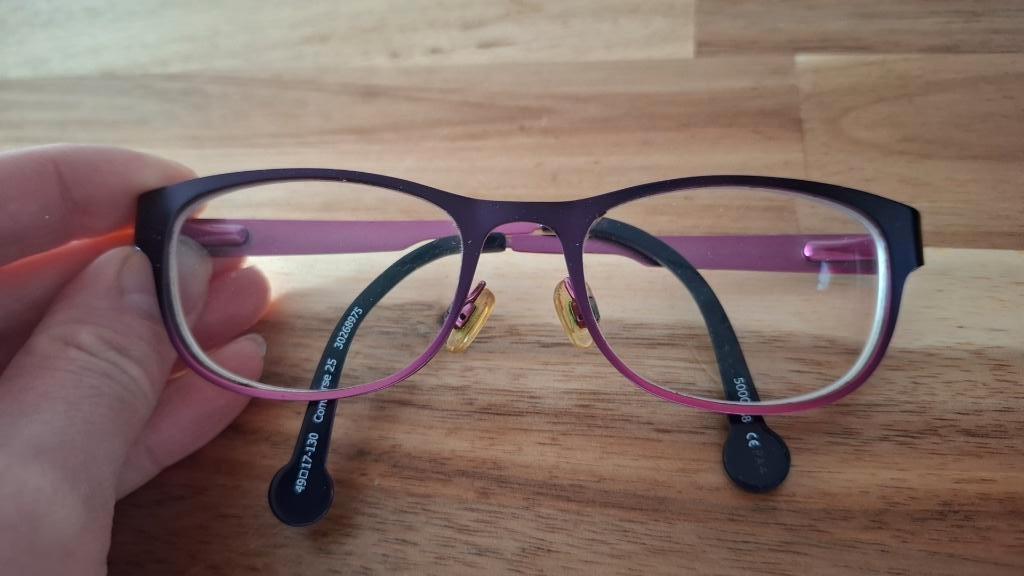 Kinderbril Converse betreft montuur, Verzenden, Zo goed als nieuw