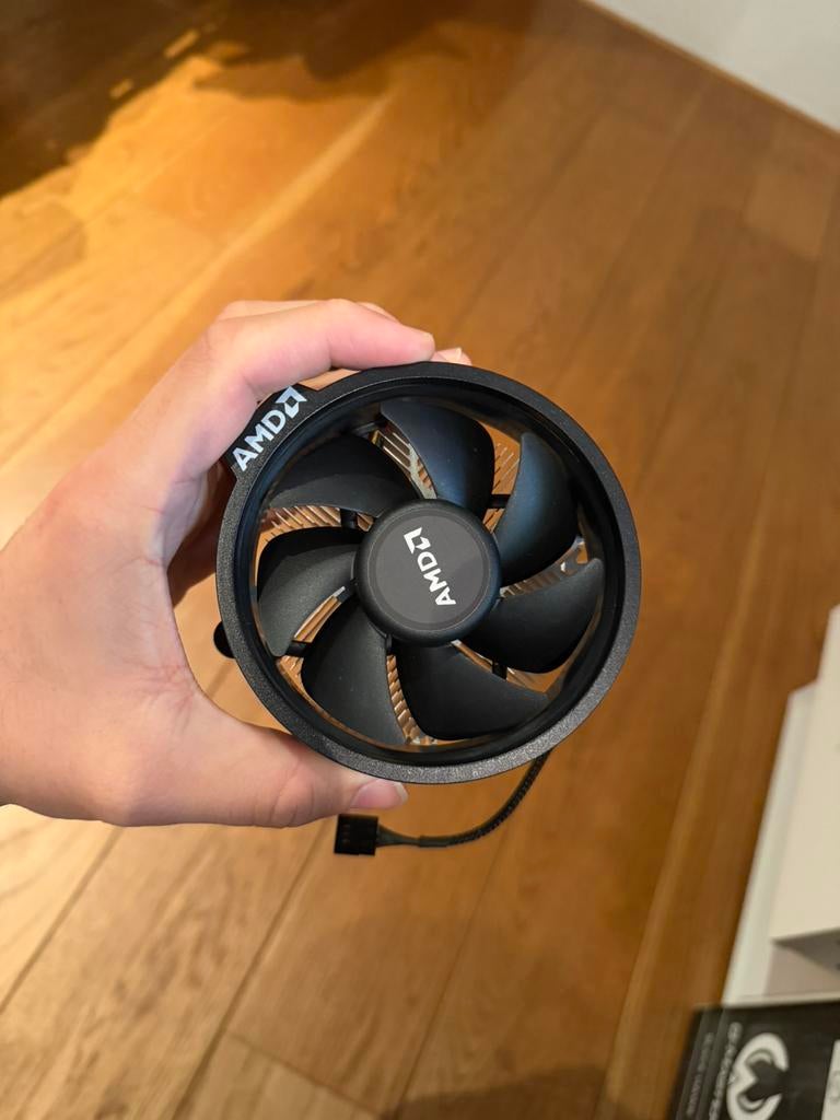 AMD CPU cooler, Computers en Software, Computerkoelers, Ophalen of Verzenden, Nieuw, Luchtkoeling