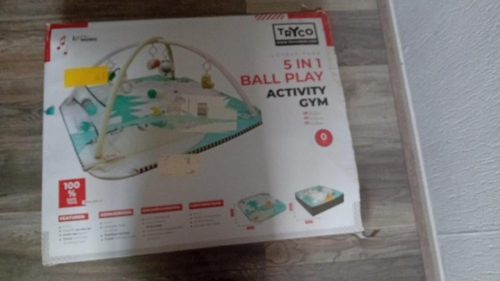 Tryco 5 in 1 Ball Play Activity Gym, Kinderen en Baby's, Speelgoed | Babyspeelgoed, Ophalen of Verzenden