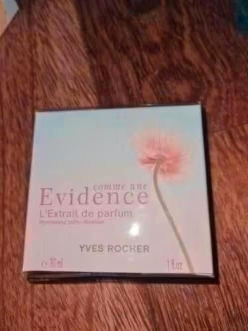 Yves Rocher Comme une Evidence L'Extrait de Parfum 30ml, Ophalen of Verzenden, Nieuw