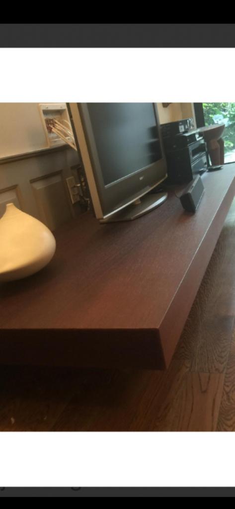 Molteni & C lage tafel, Ophalen, Minder dan 50 cm, Zo goed als nieuw, 150 tot 200 cm