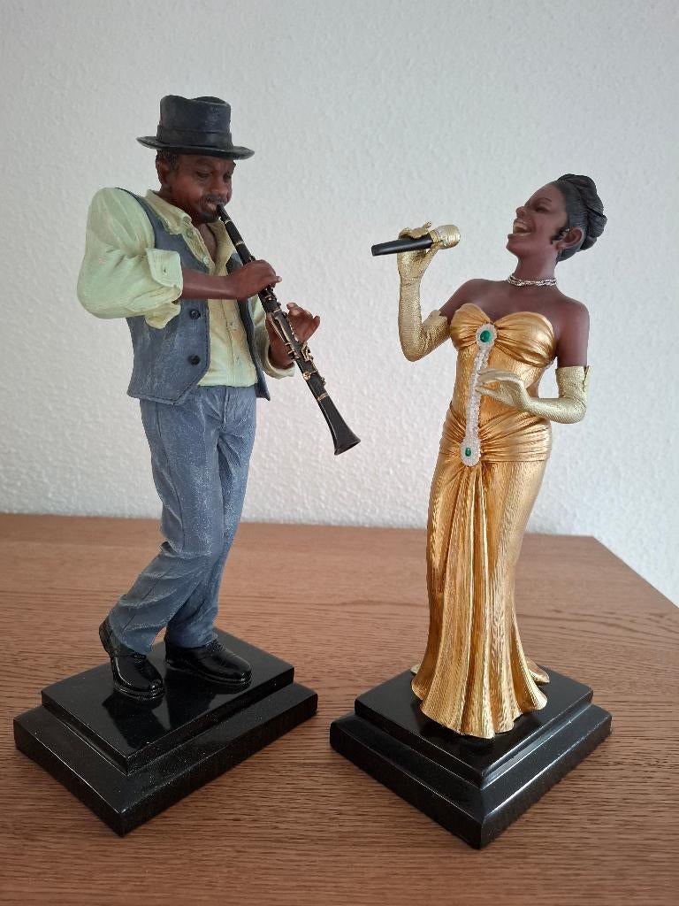 Klarinetspeler en jazz-zangeres / jazz- beeldje / figuur, Verzamelen, Beelden en Beeldjes, Ophalen of Verzenden, Gebruikt, Mens