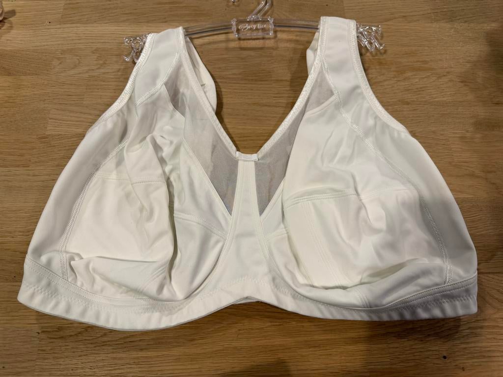Anita bh 105H & 120B NIEUW!! Nu €25, Kleding | Dames, Ondergoed en Lingerie, Ophalen of Verzenden, Wit, BH
