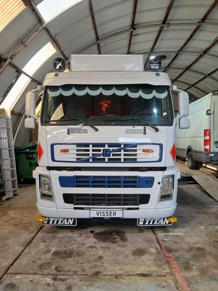 Volvo FM 320, Bedrijf, Te koop
