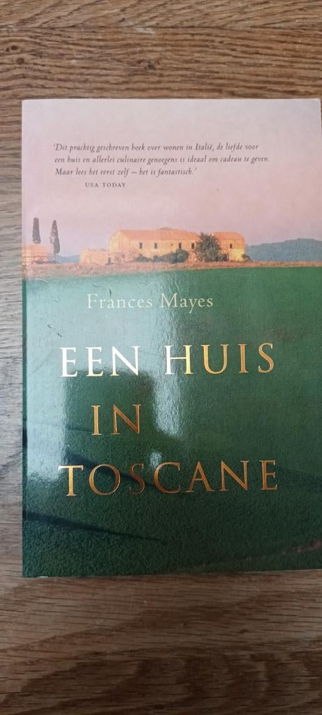 F. Mayes - Een huis in Toscane, Ophalen of Verzenden, Zo goed als nieuw, F. Mayes