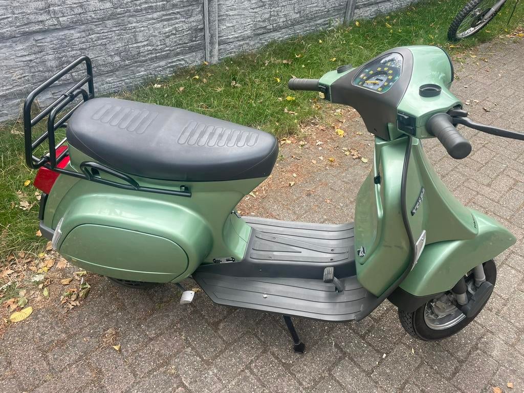 Vespa pk 50, Ophalen, Overige modellen, Zo goed als nieuw, Benzine