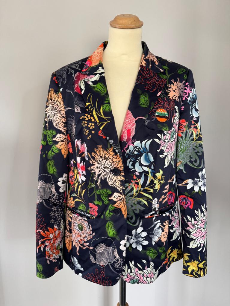 Mooie blazer van MARCCAIN (6=44), CF laan, Blauw, Maat 42/44 (L), DC