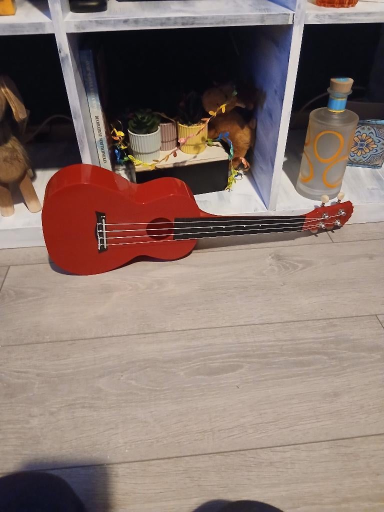 Ukelele Korala PUC-20 Concert rood Polycarbonaat, Muziek en Instrumenten, Ophalen of Verzenden, Zo goed als nieuw, Ukelele