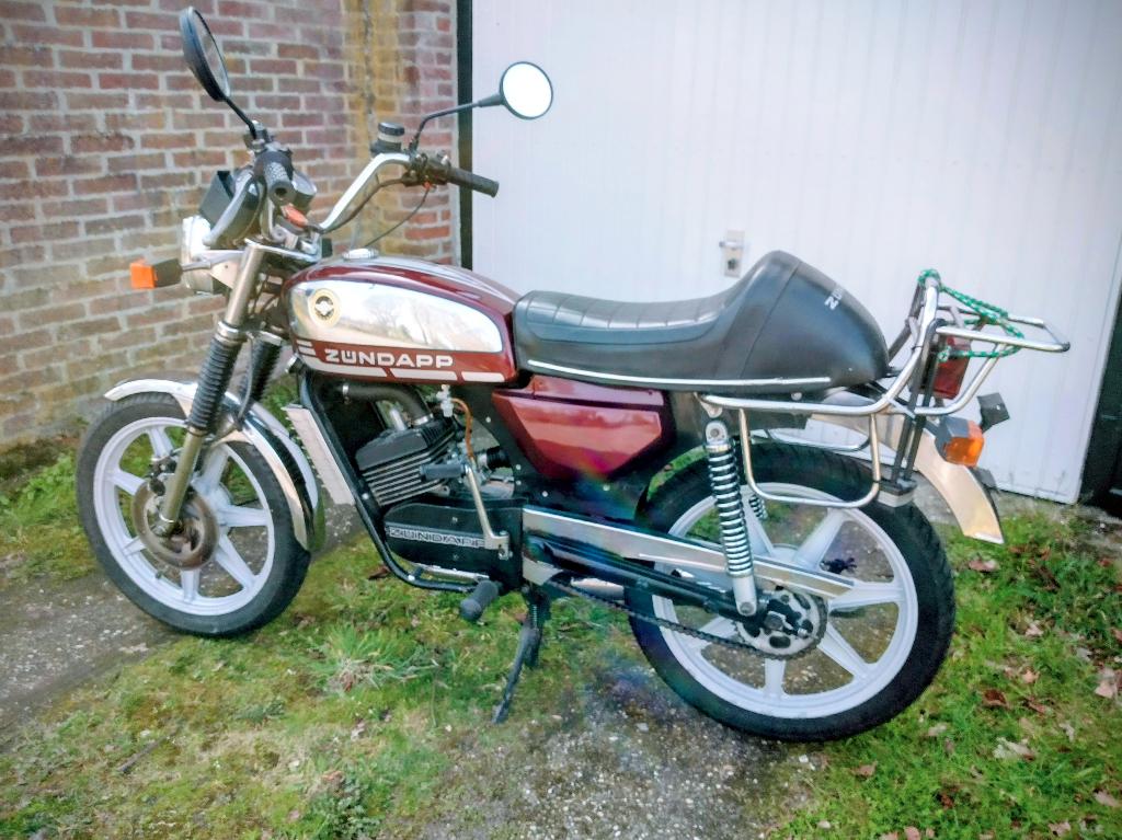 Zundapp KS 80, Fietsen en Brommers, Brommers | Zundapp, Zo goed als nieuw, Overige modellen, Ophalen
