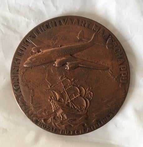 2 KLM penningen: herdenking 30-jarig resp. 50-jarig bestaan, Ophalen of Verzenden, Zo goed als nieuw, Overige typen