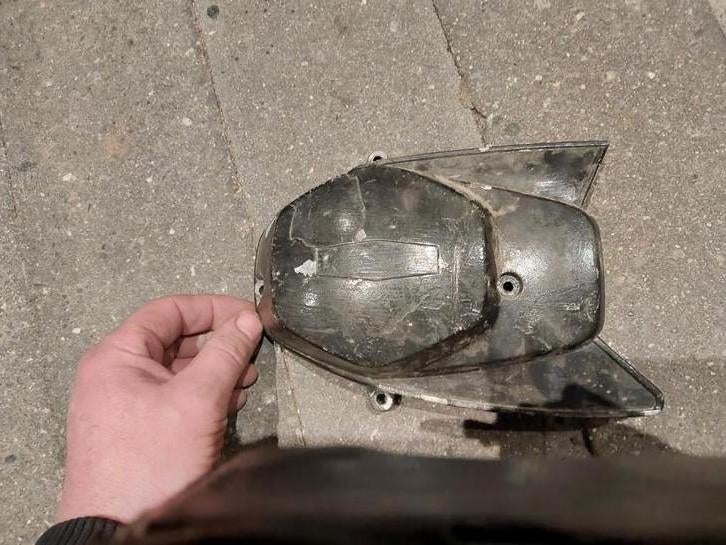 Tk vliegwielkap peugeot 103sp, Fietsen en Brommers, Brommeronderdelen | Oldtimers, Ophalen of Verzenden