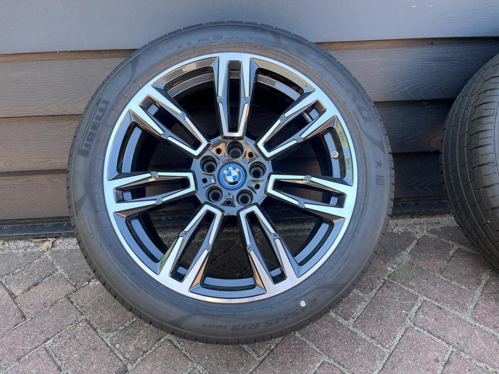 Nieuwe BMW 5 serie i5 / G60 G61 Styling 935 M 19 inch / 935M