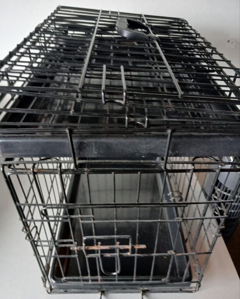 2 kleine draad benchjes, Ophalen, Gebruikt, Minder dan 65 cm