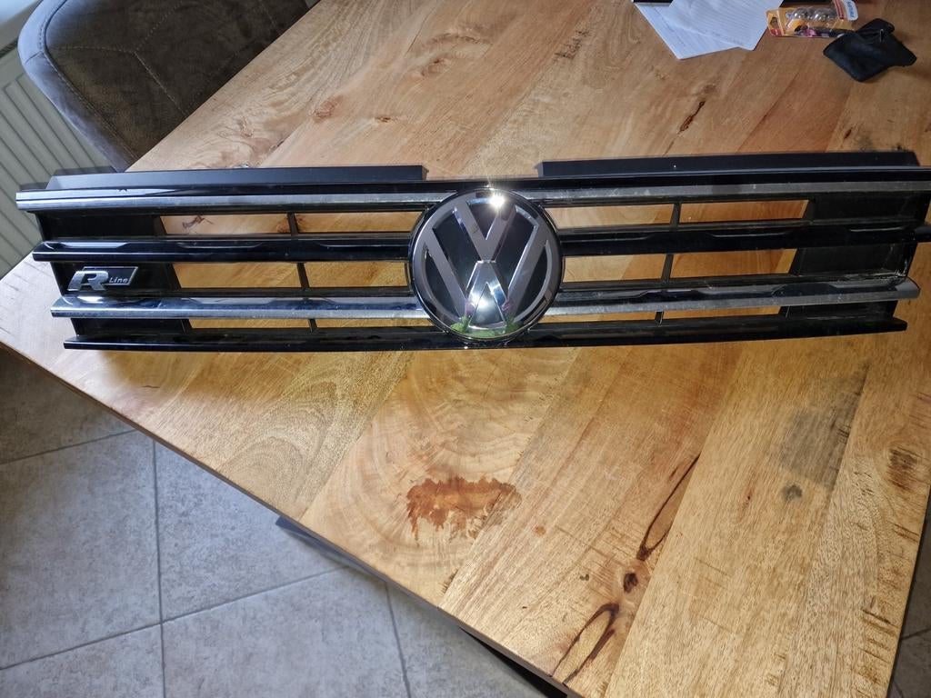 Te koop vw tiguan  r line grill, Ophalen, Bumper