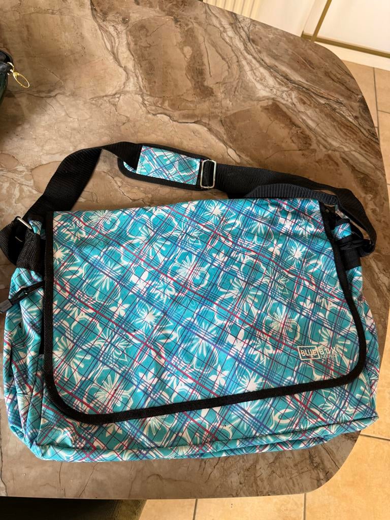 Blauwe schoudertas met ruitjespatroon Blue box, Ophalen of Verzenden, Gebruikt, Blauw, Overige merken