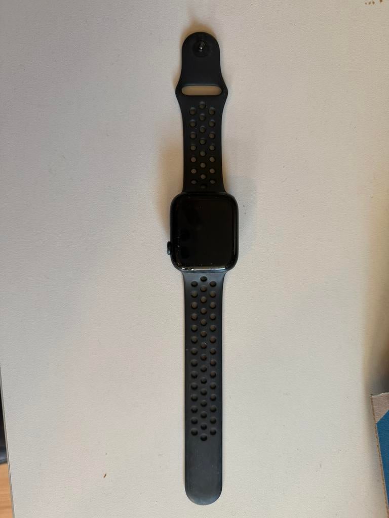 Apple watch series 7 Nike, Ophalen of Verzenden, Zo goed als nieuw, Zwart, IOS