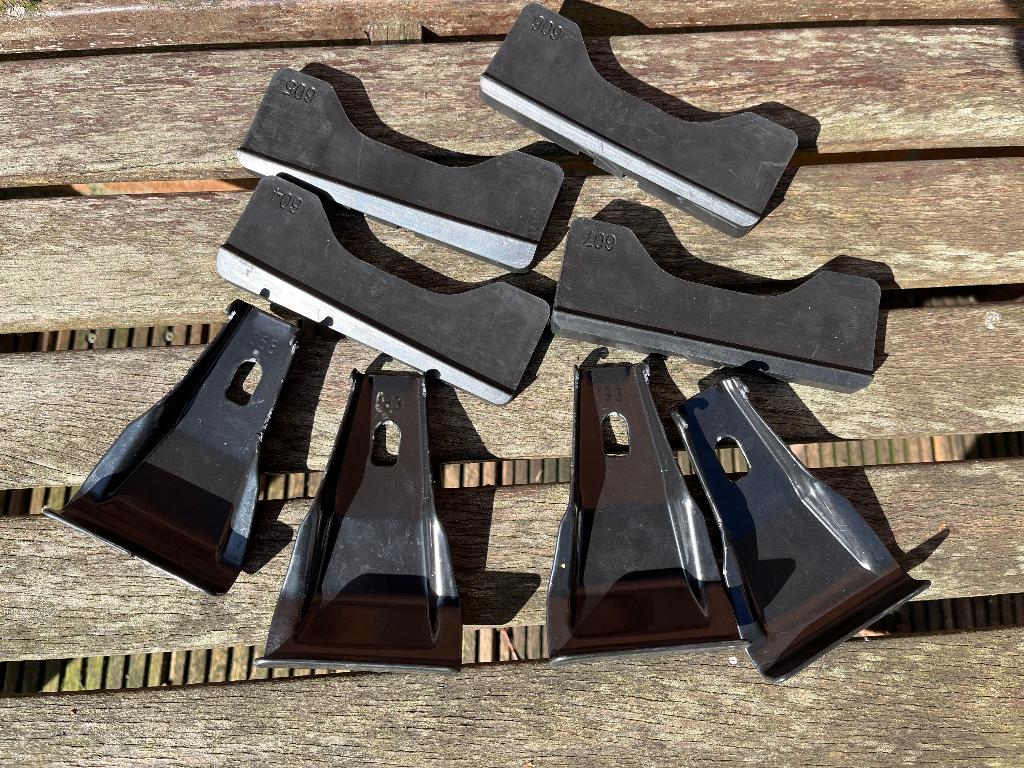 Dakdrager Thule Kit 145168  - Nissan, Ophalen of Verzenden, Gebruikt