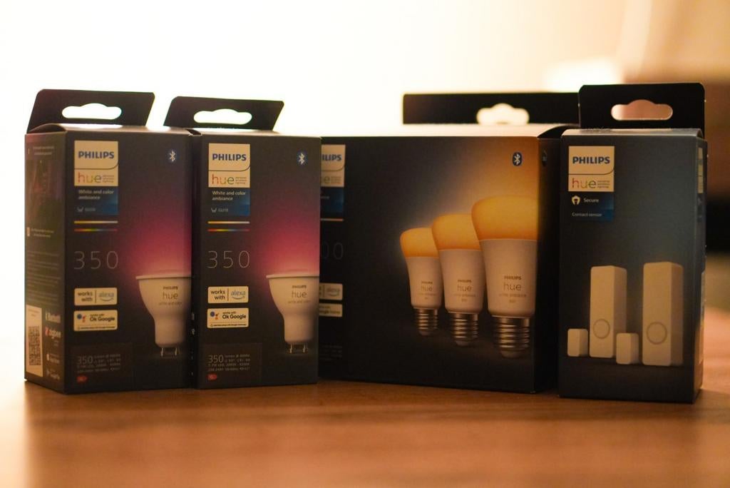Philips Hue lights and contact sensor brand new unopened box, Led-lamp, Minder dan 30 watt, Nieuw, E27 (groot)