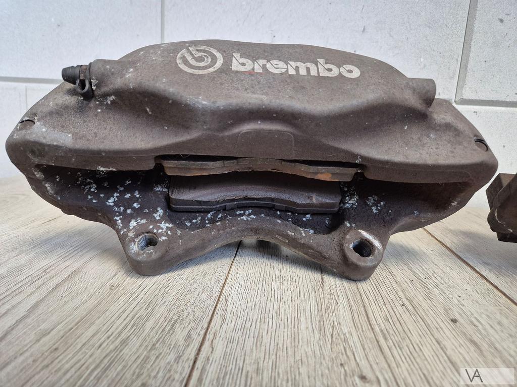 Range Rover Vogue / Sport L320 L322 remklauw set BREMBO svr, -, -, Ophalen of Verzenden, -