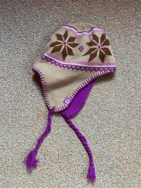 Leuke warme muts, Ophalen, Meisje, 110 t/m 116, Zo goed als nieuw