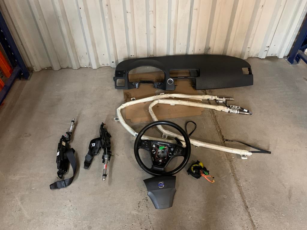 Volledige airbag set Volvo S40,V50,C30 model 2004-2012, Gebruikt, Info@volvocars.com, Beesd, Ophalen of Verzenden