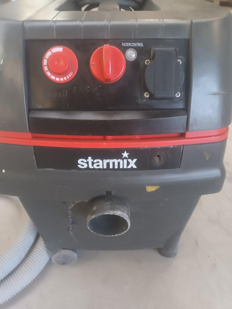Starmix Fijnstofzuiger - Goede Staat, Gebruikt, Stofzuiger, 1200 tot 1600 watt, Ophalen