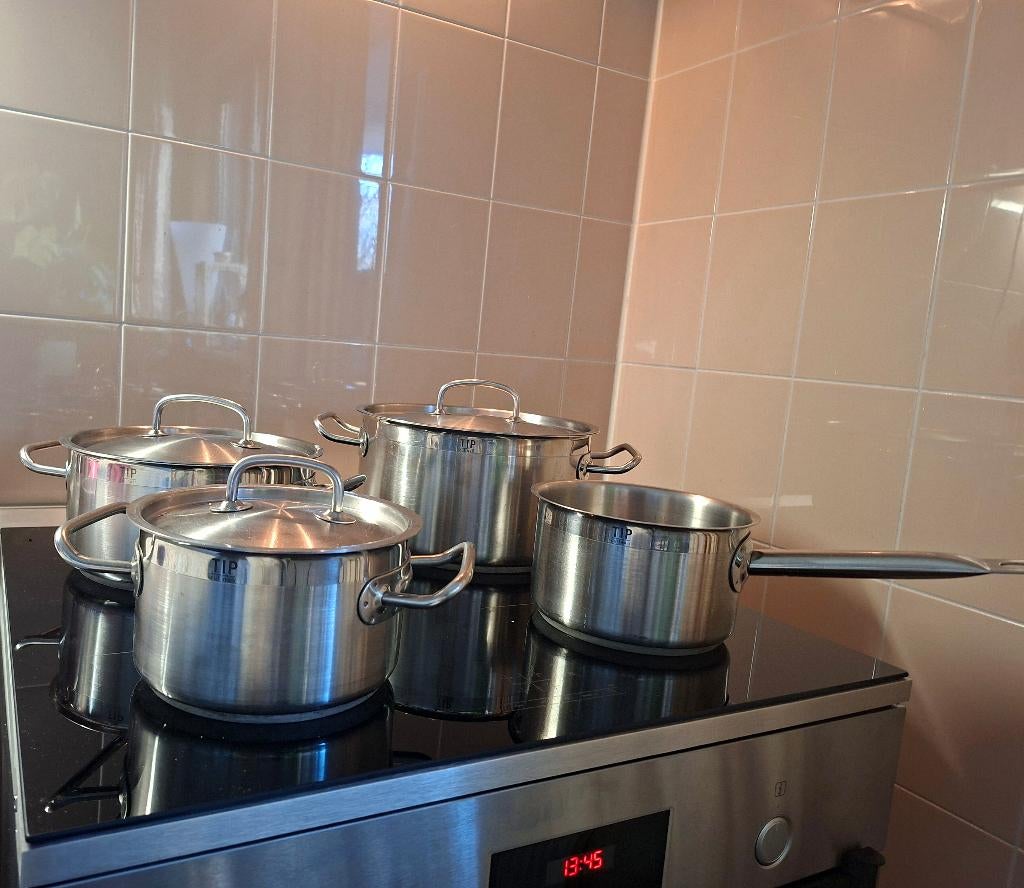 TE KOOP (NIET GRATIS) KWALITEITS  PANNENSET  TIP CULINAIR, Huis en Inrichting, Keuken | Potten en Pannen, Gebruikt, Pannenset