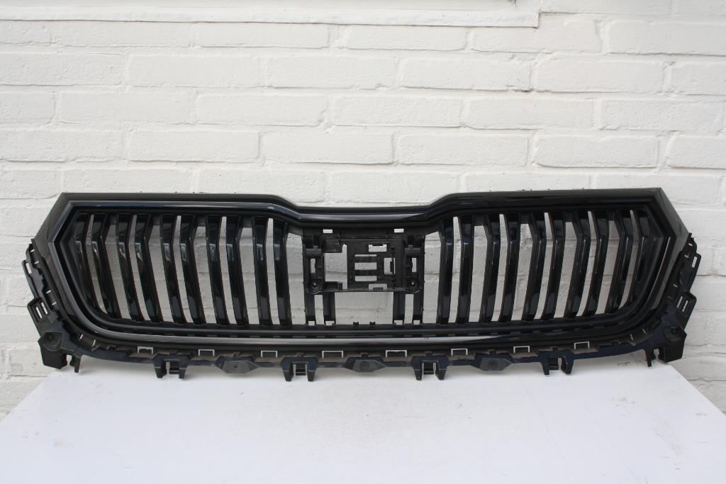 Grill Skoda Kodiaq Sport Zwart Origineel ! Facelift MOOI !, Ophalen of Verzenden, Gebruikt, Skoda