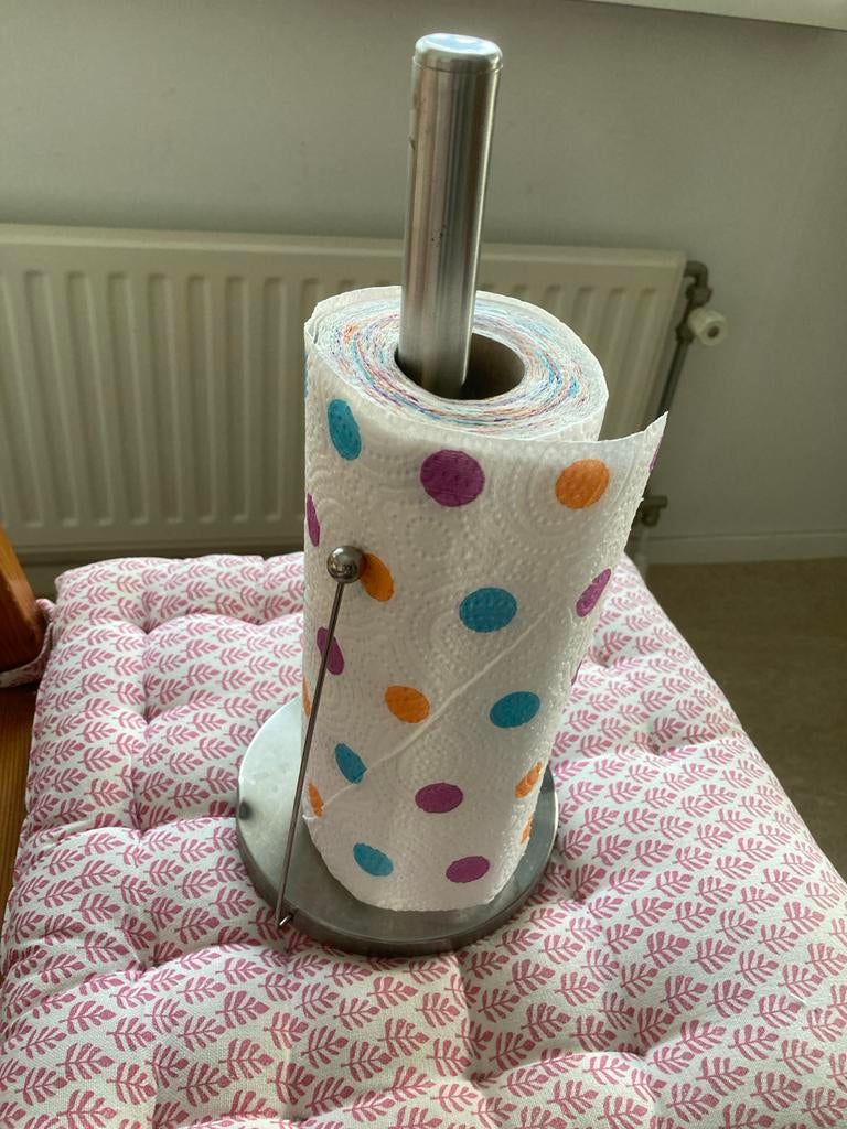 Keukenrolhouder - praktisch en stijlvol, Ophalen of Verzenden, Zo goed als nieuw